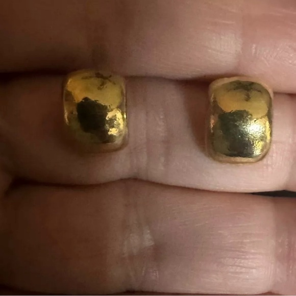 Anthropologie Thick wide Gold huggie Minimalist Half Hoop Stud Earrings … - Picture 7 of 7